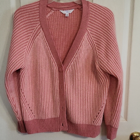 Pink Sweater,sz.small - Picture 1 of 3